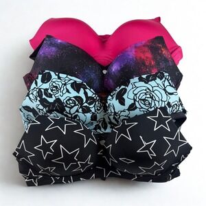 Torrid Curve Bra Bundle Women 42D Multicolor Galaxy Star Rose Floral‎ Wireless